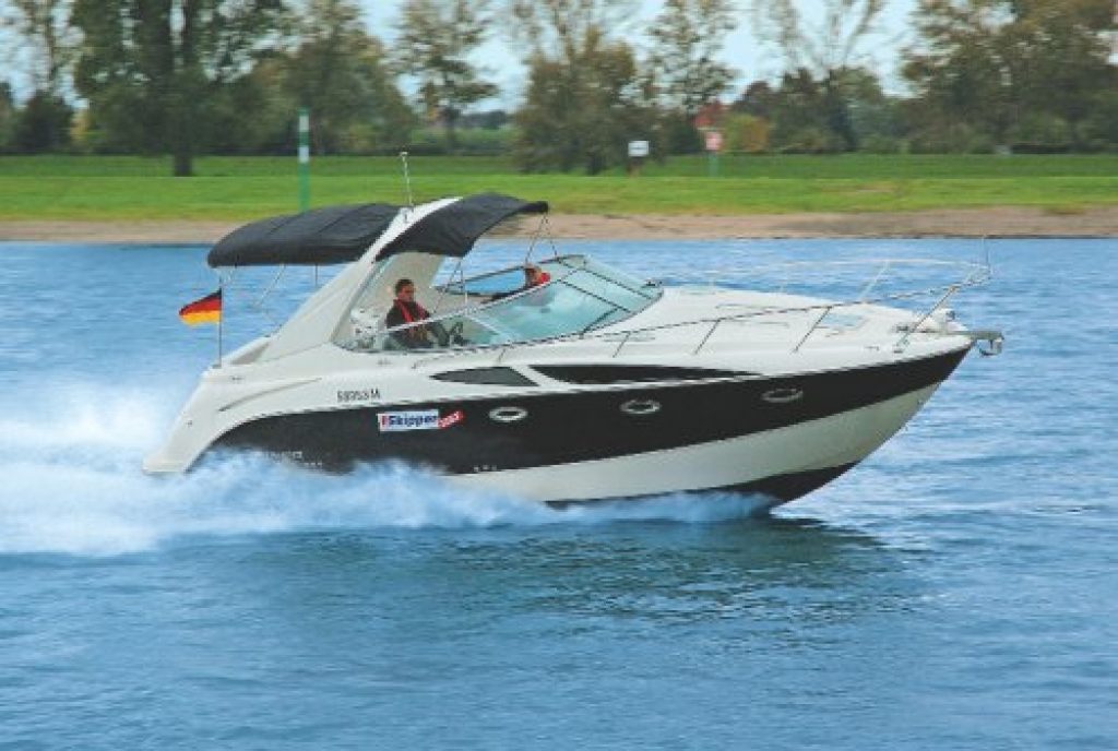 bayliner_1-jpg