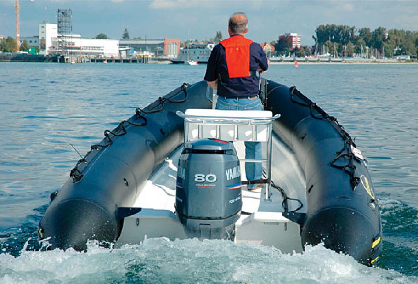 Bombard Explorer 600 DB Open Skipper Bootshandel