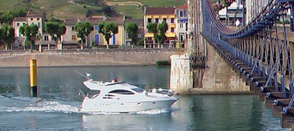 rhone01_01-jpg