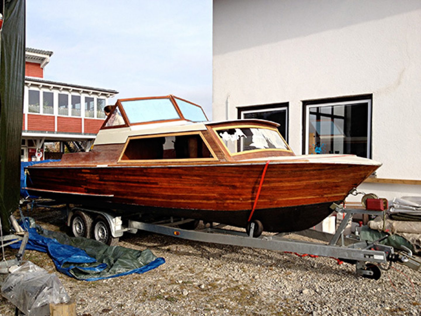 Restaurierung eines Holzbootes - Skipper Bootshandel