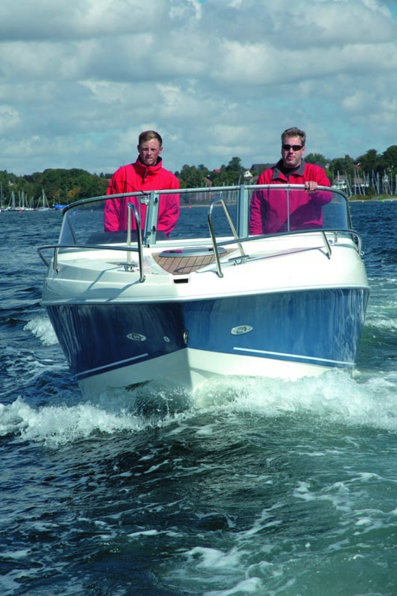 Coaster 600 DC Skipper Bootshandel