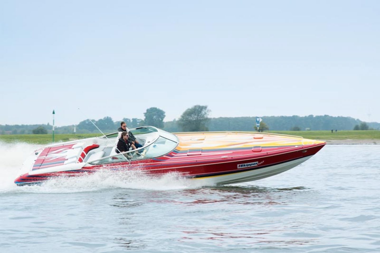 Was ist eigentlich ein Offshore Powerboat?!? Skipper Bootshandel