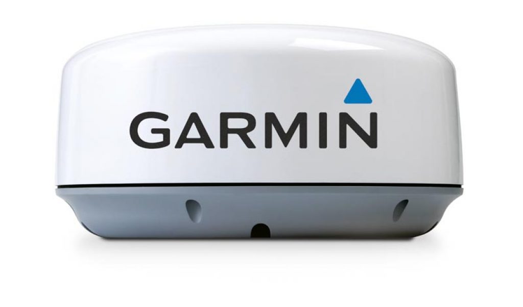 24_Garmin_GMR_18_side_HR