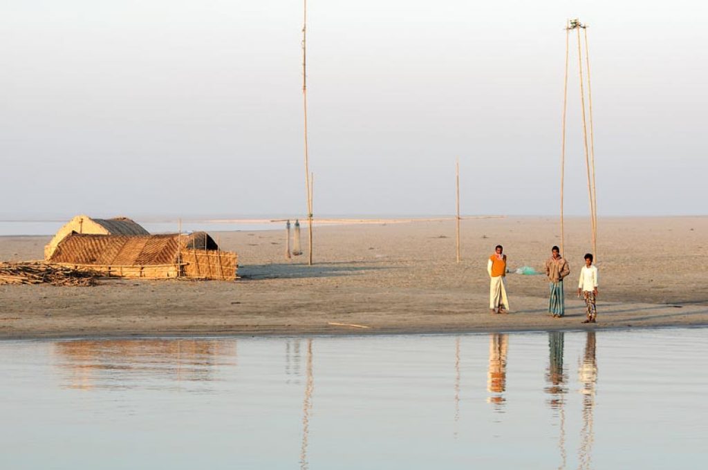 BRAHMAPUTRA-FLUSSINSEL1