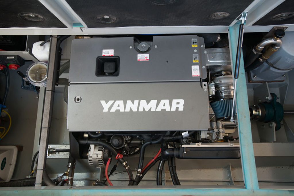 BEGE 8 Maschinenraum mit Yanmar-Diesel