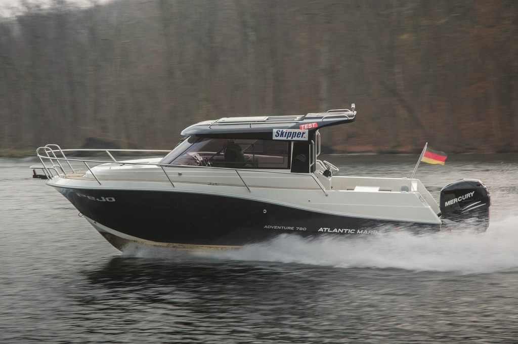 Test Atlantic Marine Adventure 780 Skipper Bootshandel